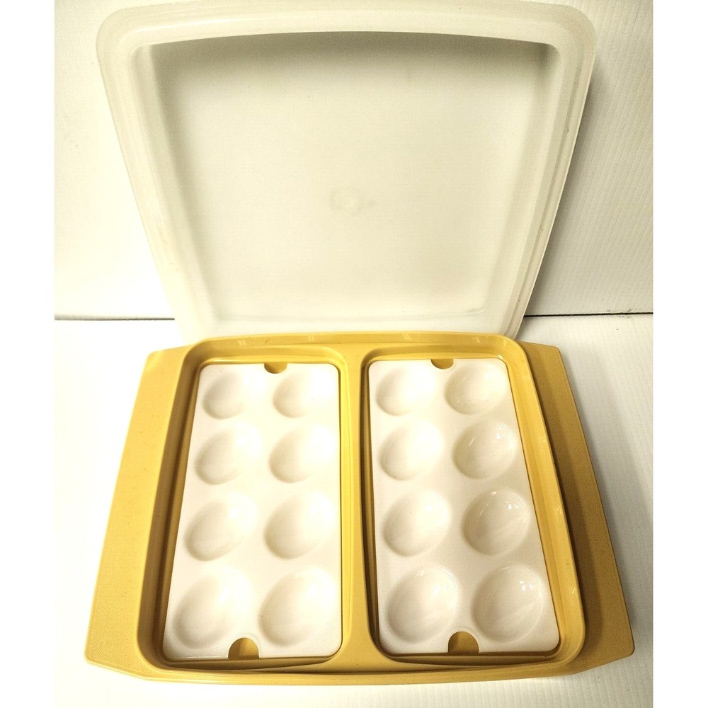 Vintage Tupperware Deviled Egg Tray Keeper Carrier Container 723-4 Gold‎